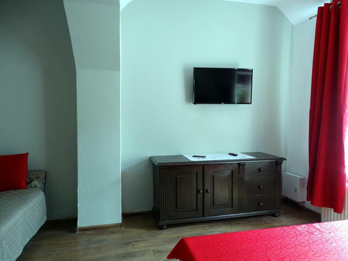 Mur 4 - Apartament Z Patio Торунь Экстерьер фото